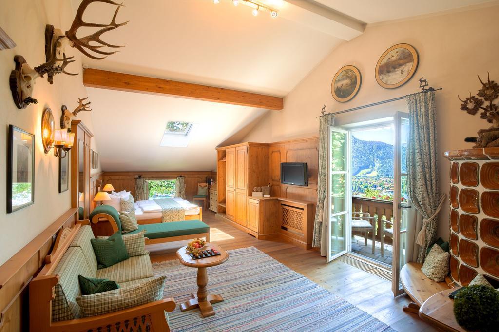 Hotel Leeberghof Tegernsee Bagian luar foto